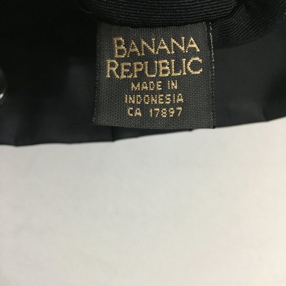 Banana Republic Vintage Nylon Shoulder Bag Tote Black Magnetic Closure Sz Medium - Picture 13 of 16